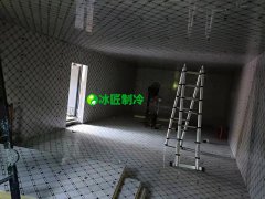 100平方蔬菜冷庫安裝現(xiàn)場